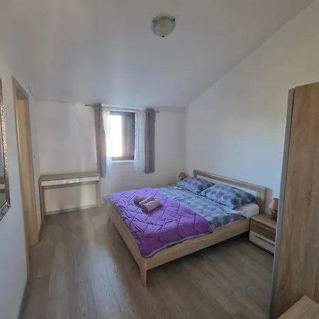 Apartment Katikulich